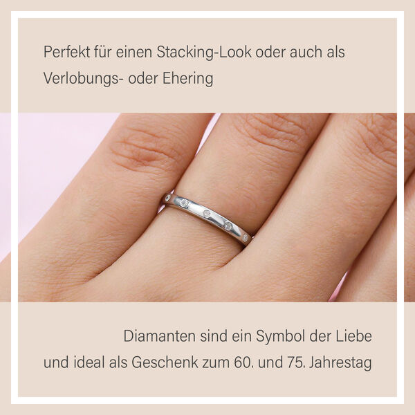 Schlichter, funkelnder Bandring in platiniertem Silber image number 11