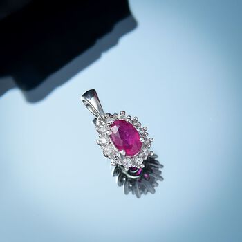 Afrikanischer Rubin und Zirkon Anh&auml;nger - 0,91 ct.