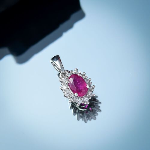 Afrikanischer Rubin (Fissure gefüllt), Weißer Zirkon Anhänger 925 Silber platiniert ca. 0.91 ct image number 1