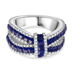 Blauer und wei&szlig;er Zirkonia Ring