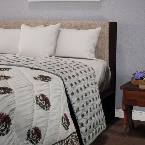 Baumwoll-Voile-Steppdecke mit Blockdruck, inklusive Stofftasche, Oliv image number 1