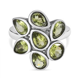 Peridot Ring - 2,76 ct.