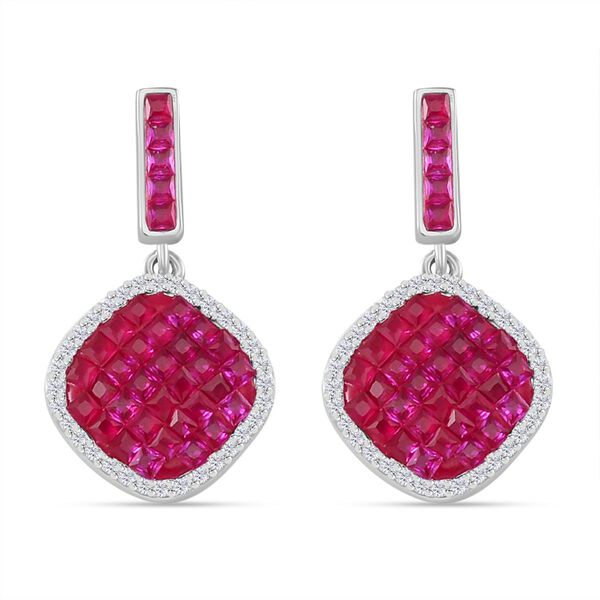 Rubin-Farbe und wei&szlig;e Zirkonia Halo Ohrringe