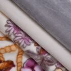 Wolkenweiche Decke mit floralem Muster, 200x230cm, Silber image number 4