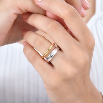 Zweifarbiger Ring im Stacking-Stil