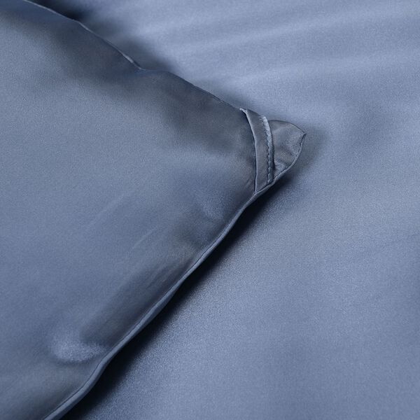 Serenity Night Seidendecke aus 100% Maulbeerseide mit 500gsm Kunstdaunenf&uuml;llung, 135x200cm, Dunkelblau image number 4