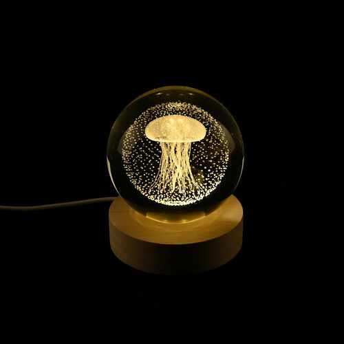 3D Kristallkugel mit LED-Licht und Holzsockel, Qualle image number 0