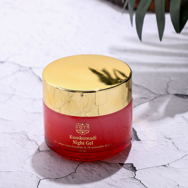 SQIN Botanicals - Kumkumadi Nachtgel und Gesichtscreme je 100ml image number 11