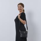 Crossbody Tasche aus 100% echtem Leder mit RFID Schutz, Größe 20x9,5x18 cm, Schwarz image number 1
