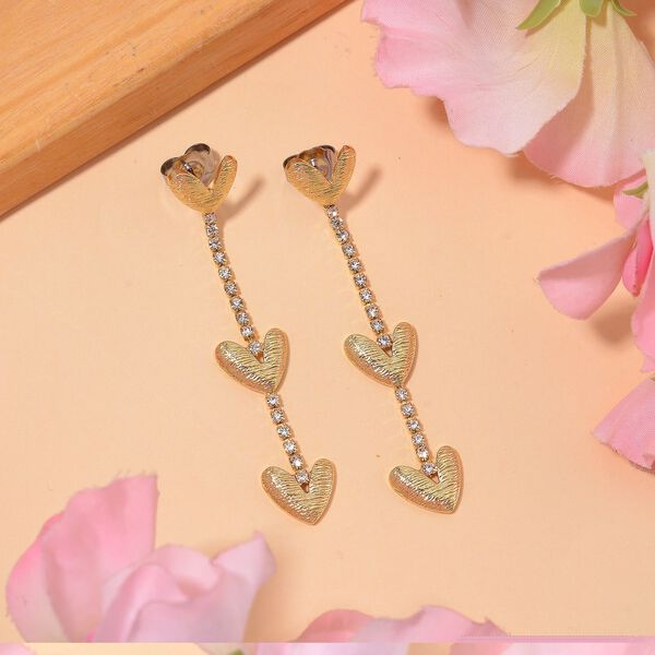 Herzf&ouml;rmige Kristall-Ohrh&auml;nger in Goldton image number 2