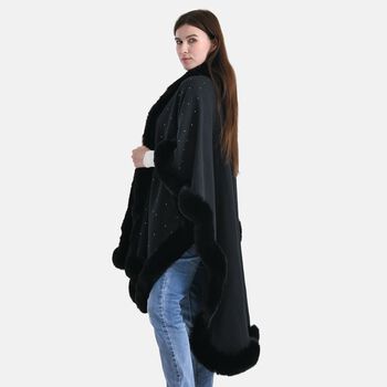 LA MAREY Poncho mit Kunstfellbesatz und Kristall-Detail, Schwarz, Einheitsgr&ouml;&szlig;e