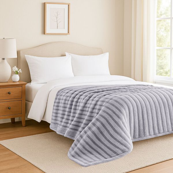 Gestreifte Kunstfell-Decke, 150x200 cm, 300 gms, einlagig, Grau image number 2