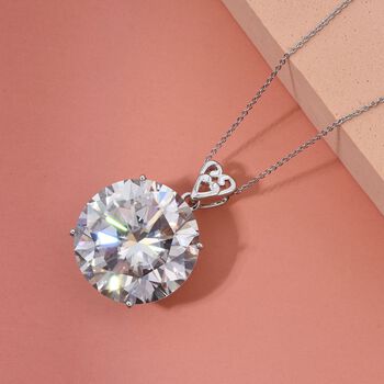 Moissanit Anh&auml;nger mit 50cm Kette - 32,60 ct.