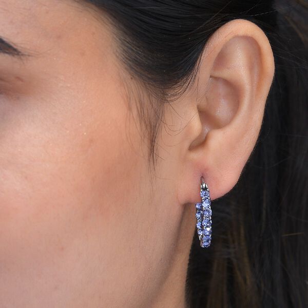 LUSTRO STELLA &Ouml;sterreichischer Indischer Saphir Kristall In Out Creolen Edelstahl image number 0