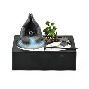 DIY Wasserbrunnen mit Hand, grau