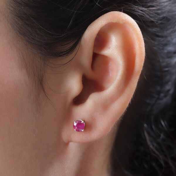 Afrikanische Rubin-Ohrstecker, 925 Silber ca. 1,60 ct image number 3