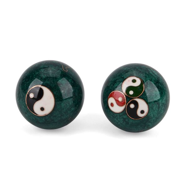 "Cloisonne enamel fitness ball Jing-Iang Size:3# 4.7cm Material:Iron Color: Green" image number 1