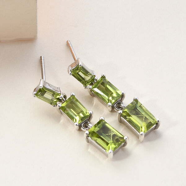 Natürlicher Peridot Tropfen-Ohrhänger, 925 Silber platiniert ca. 4,02 ct  image number 2