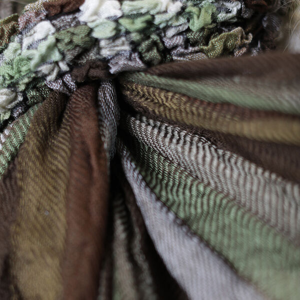 Bedruckter Schal mit Quasten, Gr&uuml;n image number 3