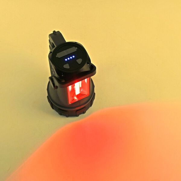 4-in-1 wiederaufladbare Taschenlampe image number 1