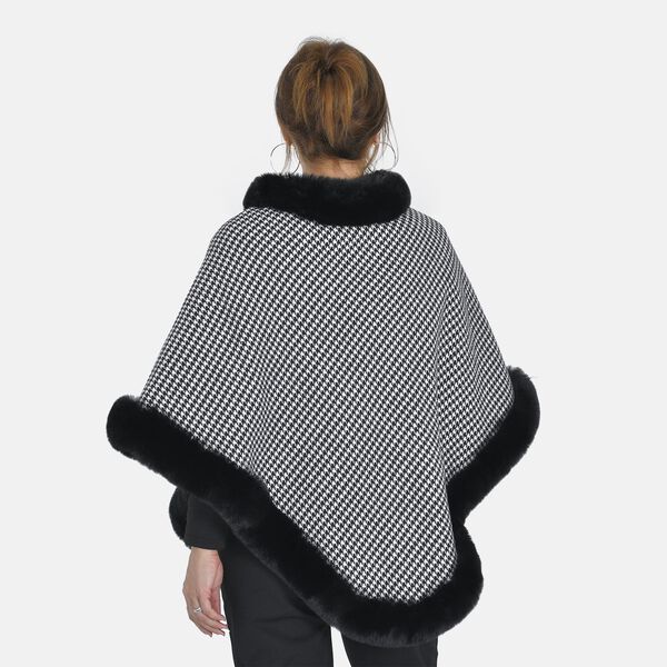 Kunstpelz-Poncho, Hahnentrittmuster, 70x92 cm, schwarz und wei&szlig; image number 2