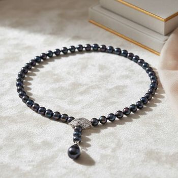 Pfaufarbene 8mm Muschelkernperle und wei&szlig;e Zirkonia 60cm Halskette