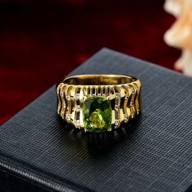 Peridot und Zirkon Ring - 2,59 ct.