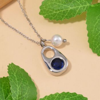 Blaue Kristall und wei&szlig;e Muschelkernperle-Halskette, 50 cm