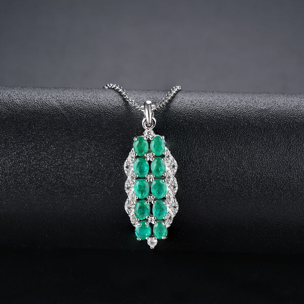 AAA Kagem sambischer Smaragd und Zirkon-Anh&auml;nger mit Kette - 1,81 ct. image number 1