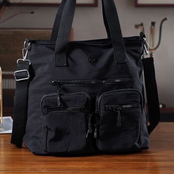 Crossbody-Schultertasche mit Mehrfachf&auml;chern, 31x30x14cm, Schwarz