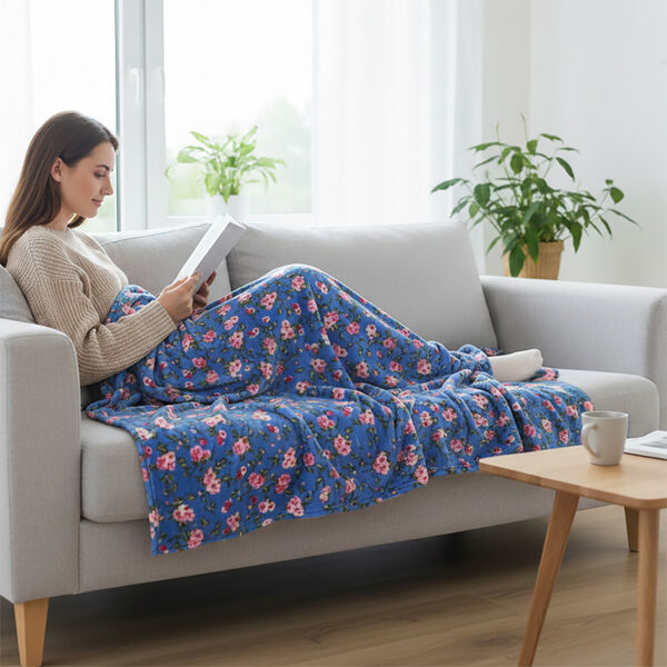 LIVMORE Flanell Decke, 150 x 220 cm, Pink Blau image number 1