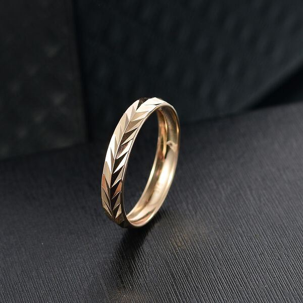 Diamantschliff-Muster Bandring in 375 Gold image number 1