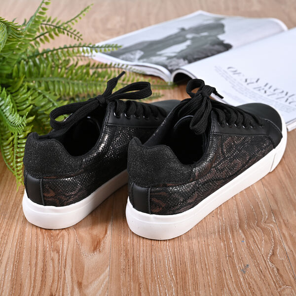 LA MAREY - Sneaker aus Kunstleder, Schlangenhautmuster, Gr&ouml;&szlig;e 37, Schwarz image number 4