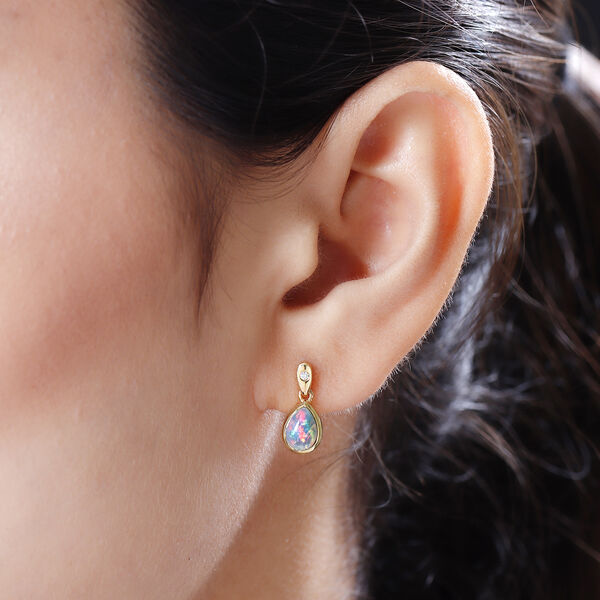 Nat&uuml;rliche, &auml;thiopische Opal und wei&szlig;e Zirkon-Ohrh&auml;nger - 0,94 ct. image number 3