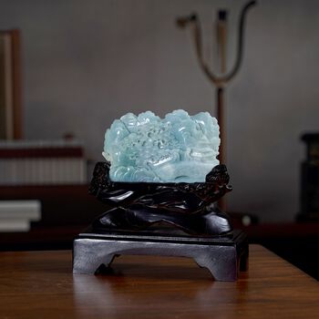 Jadeit (Typ A) Kiefer aus Burma, naturbelassene Schnitzarbeit, ca. 12-18 cm