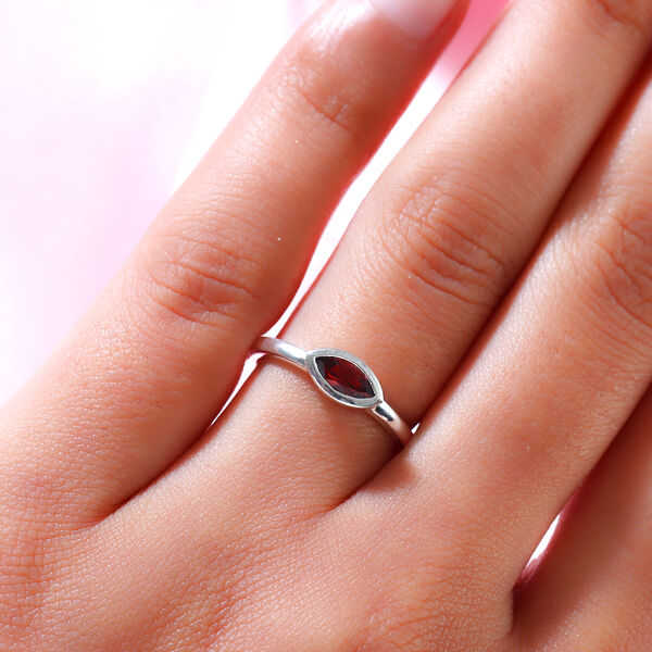 Roter Granat Solit&auml;r-Ring, 925 Silber  ca. 0,47 ct image number 3