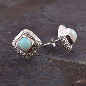 Royal Bali Kollektion - Nat&uuml;rliche, &auml;thiopische Welo Opal-Ohrringe - 1,38 ct.