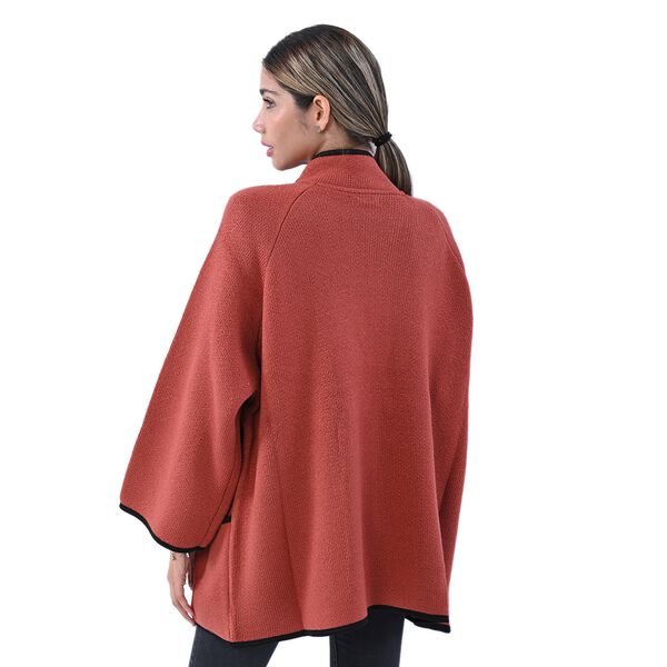 TAMSY: Strick-Mantel für Damen mit Schnalle, Rot image number 2