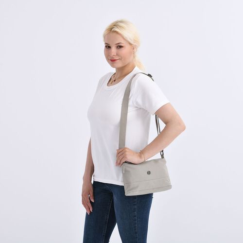 "lifestyle-Color:Light grey size/Profile:Nylon Crossbody Bag wall(exterior):Nylon  Lining(interior):Polyster Pockets(exterior):zipped-1;Pockets(interior): zipped-1. Measurement(inch):24*15*9cm  strap:cm " image number 1