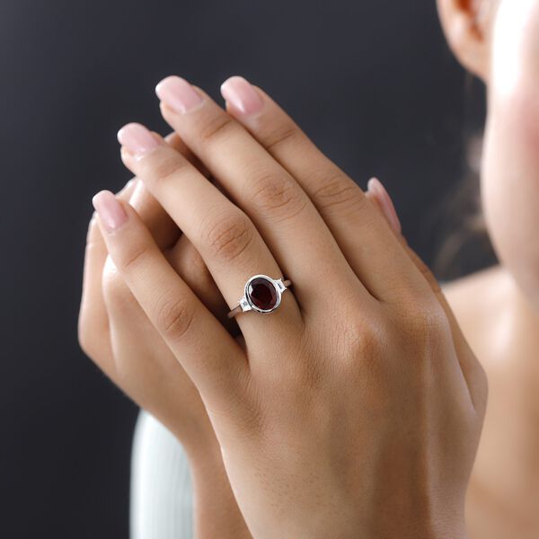 Nat&uuml;rlicher Mosambik Granat, wei&szlig;er Zirkon Ring, 925 Silber platiniert (Gr&ouml;&szlig;e 18.00) ca. 3.09 ct image number 2