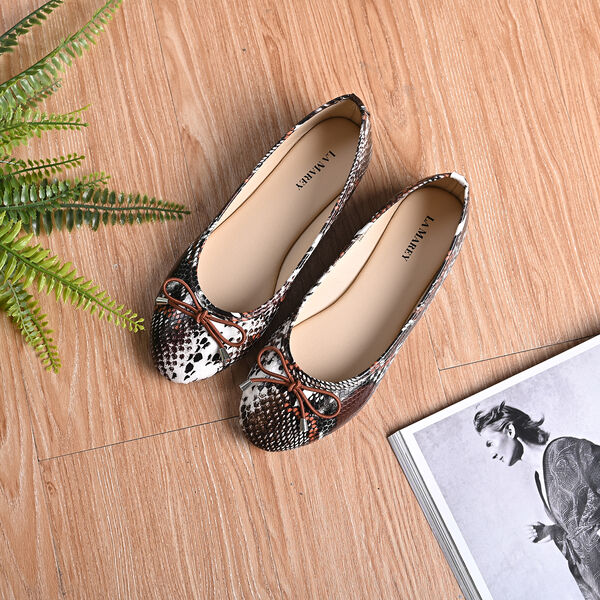 LA MAREY - Damen Ballerinas, Schlangenhautmuster, Gr&ouml;&szlig;e 39, Schwarz und Nude