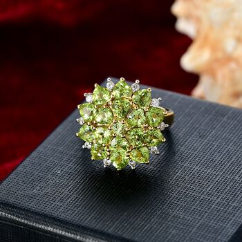 D&rsquo;Joy Peridot und Zirkon Ring - 4,88 ct.