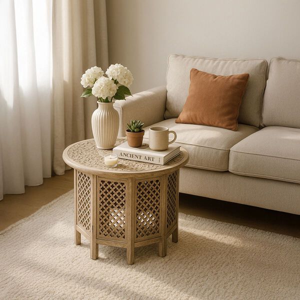 NAKKASHI Handgeschnitzter Couchtisch aus Mangoholz, 68x68x51cm, wei&szlig;es Finish image number 3