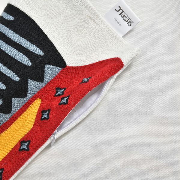 Besticktes Kissenbezug mit Rei&szlig;verschluss, Gesicht image number 6