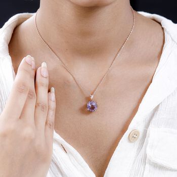 Rose De France Amethyst und Zirkon Anh&auml;nger mit 50cm Kette- 6,68 ct.