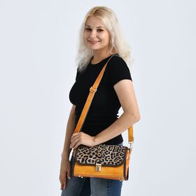 Chaos by Elsie - Echtleder Crossbody Tasche mit RFID, Leopardenmotiv Klappe, 2 Außenfächer mit Reißverschluss, 28 x 10 x 18 cm, Beige