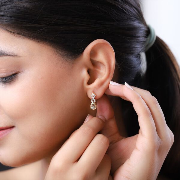 AAA Turkizit und wei&szlig;er Zirkon-Ohrringe - 1,73 ct. image number 3