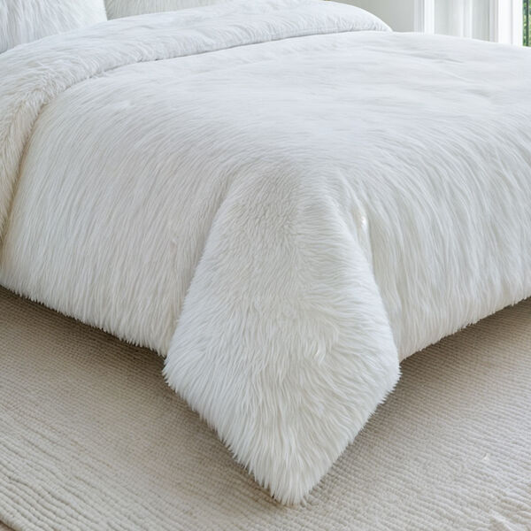 SERENITY NIGHT 3er-Set - Überwurf und 2 Kissenbezüge aus Kunstfell, weiß image number 4