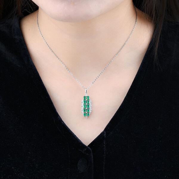 AAA Kagem sambischer Smaragd und Zirkon-Anh&auml;nger mit Kette - 1,81 ct. image number 3