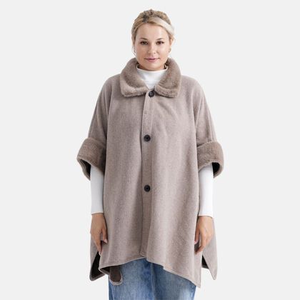 LA MAREY - Signature Kunstfell-Poncho mit Pl&uuml;schkragen und Umschlag&auml;rmeln, Einheitsgr&ouml;&szlig;e, Karamellbraun